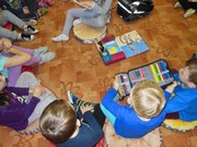 Návštěva školáků ve školce